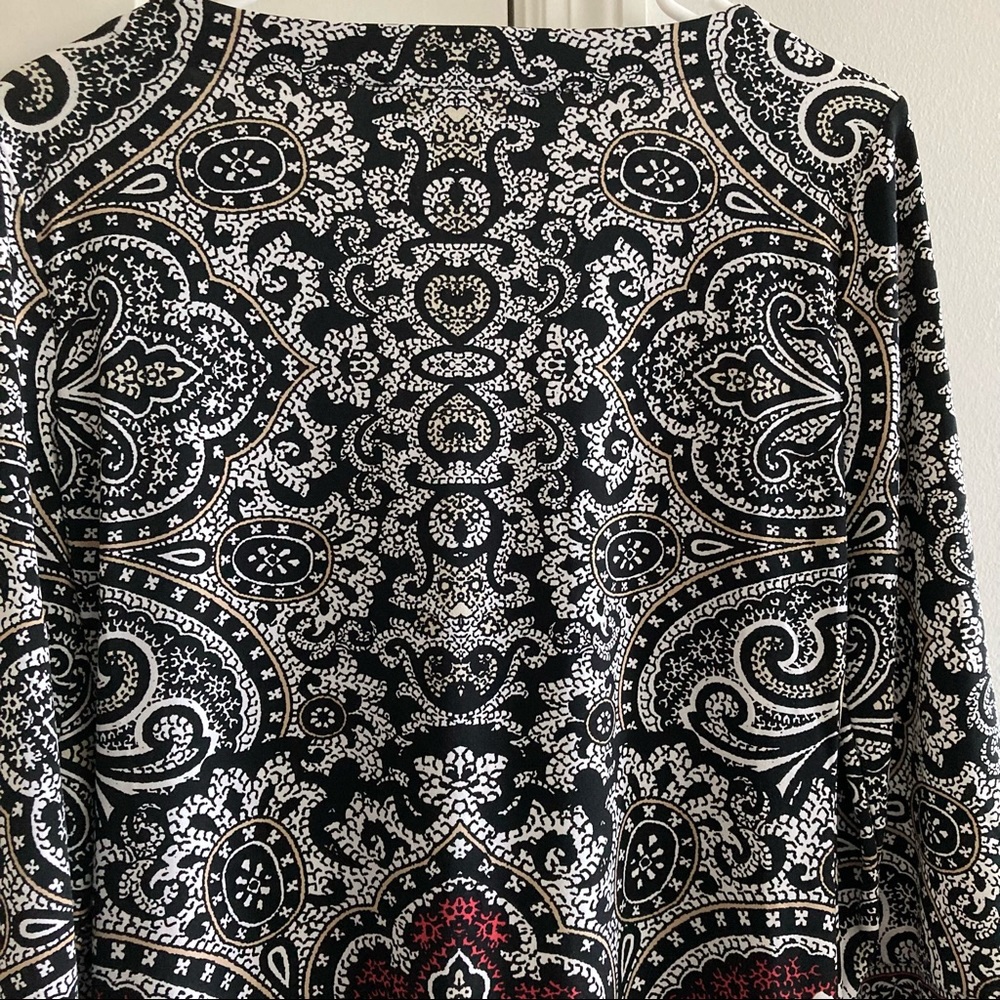 White House Black Market Tunic - Picture 3 of 4